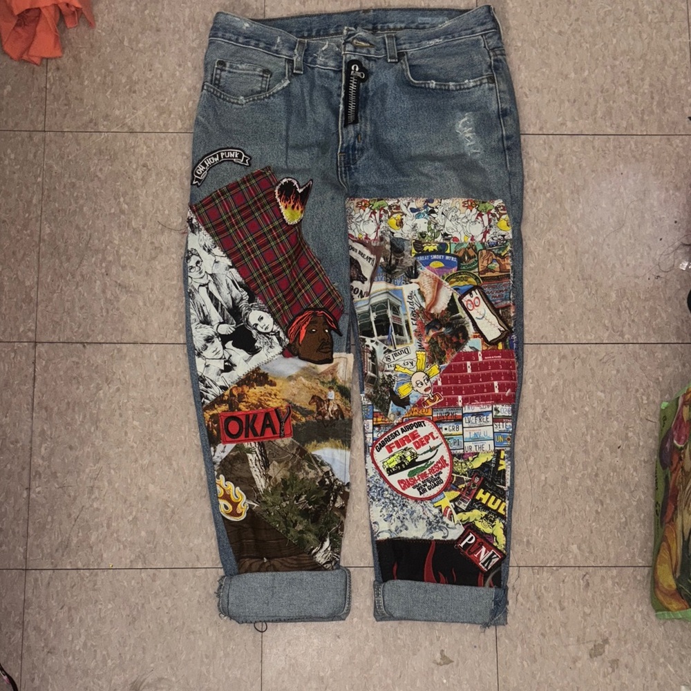 Patchwork Graphic Jeans the arent full length - image 1